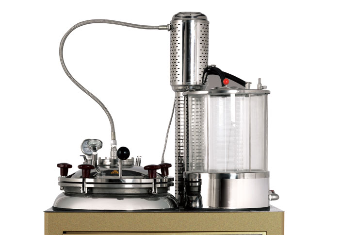 液体真空浓缩煎药机 液体真空浓缩煎药机